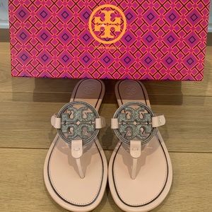 tory burch puffer tote